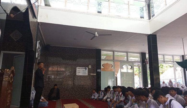 SMK Al Hafidz Gelar Pengajian Bulanan Keliling dan Silaturahmi ke Desa Karyasari
